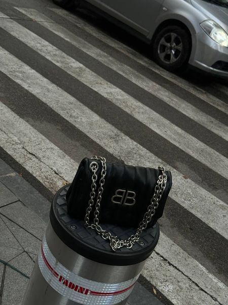 Balenciaga Monaco Mini Chain Bag Black/Silver B1201 фото