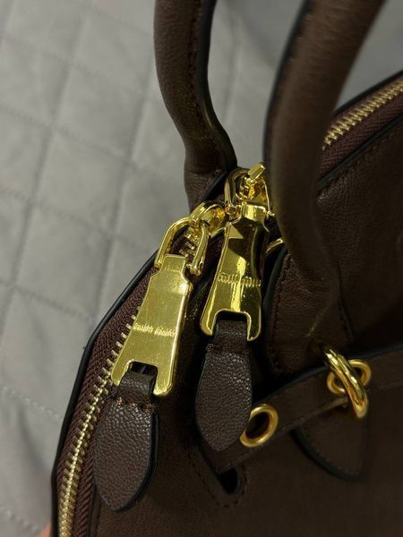 Miu Miu DARK BROWN [Магніт Коробка] miu2050 фото