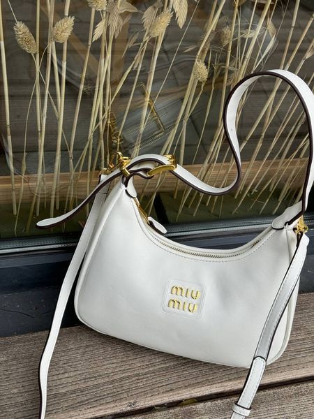 Miu Miu Leather Hobo Bag White [Ориг Коробка] miu2053 фото