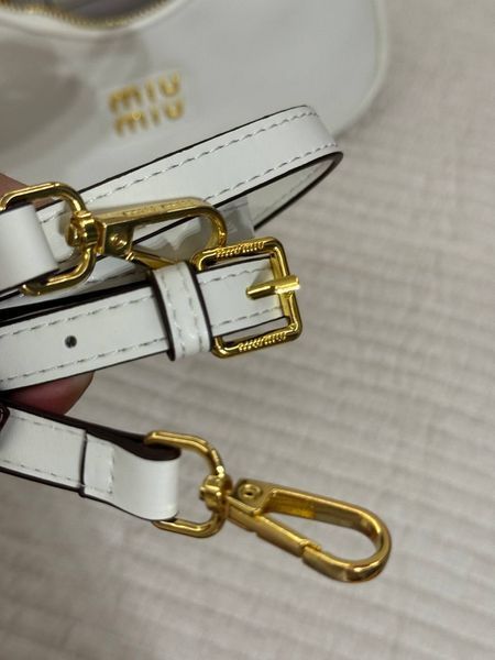 Miu Miu Leather Hobo Bag White [Ориг Коробка] miu2053 фото