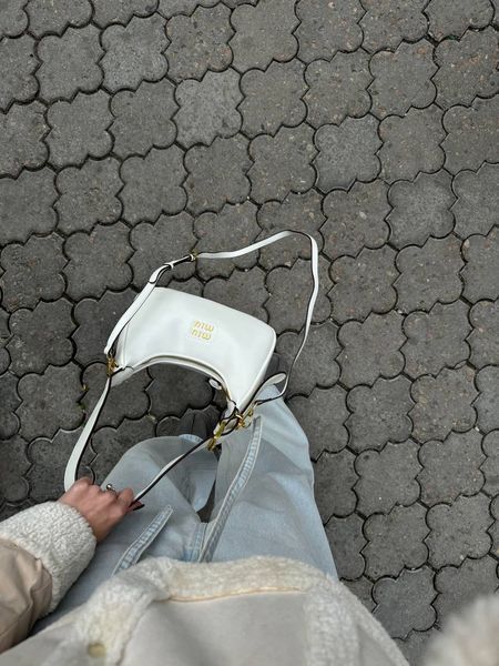 Miu Miu Leather Hobo Bag White [Ориг Коробка] miu2053 фото